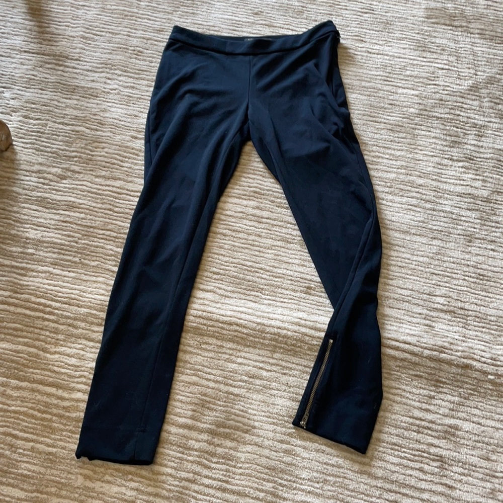 Black leggings for work w/ zippered ankle closure
